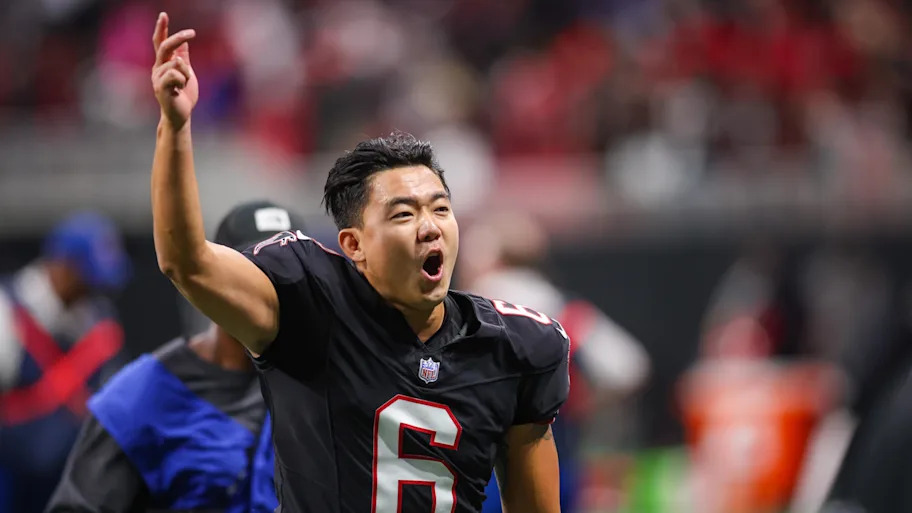 Why Koo’s Bizarre Kicking Style Is Making NFL Fans Anxious: A Deep Dive into His Unusual Form